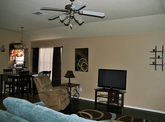 4th image of 151 Meadow Crest Dr