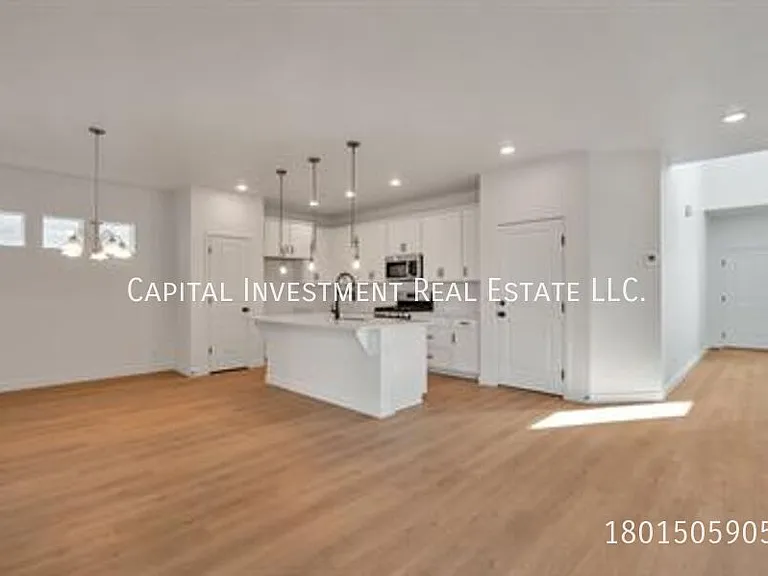 4692 W Camellia Ln — Photo 6