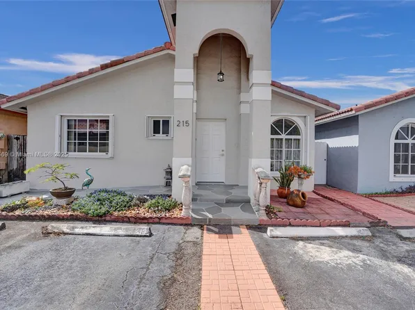 7001 W 35th Ave Unit 215, Hialeah, FL 33018