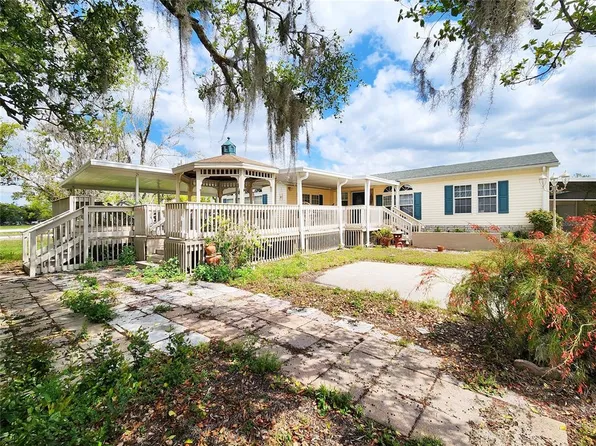 3550 Coats Rd, Zephyrhills, FL 33541