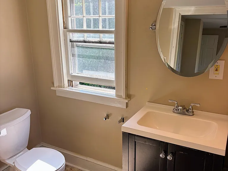 205 Main Street Ext #2 — Photo 7