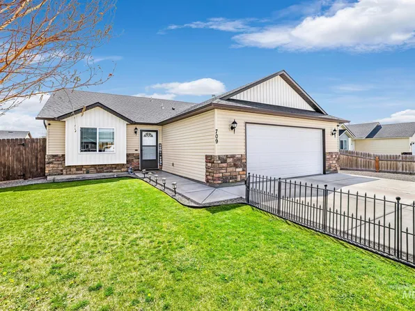 709 22nd Ave E, Jerome, ID 83338
