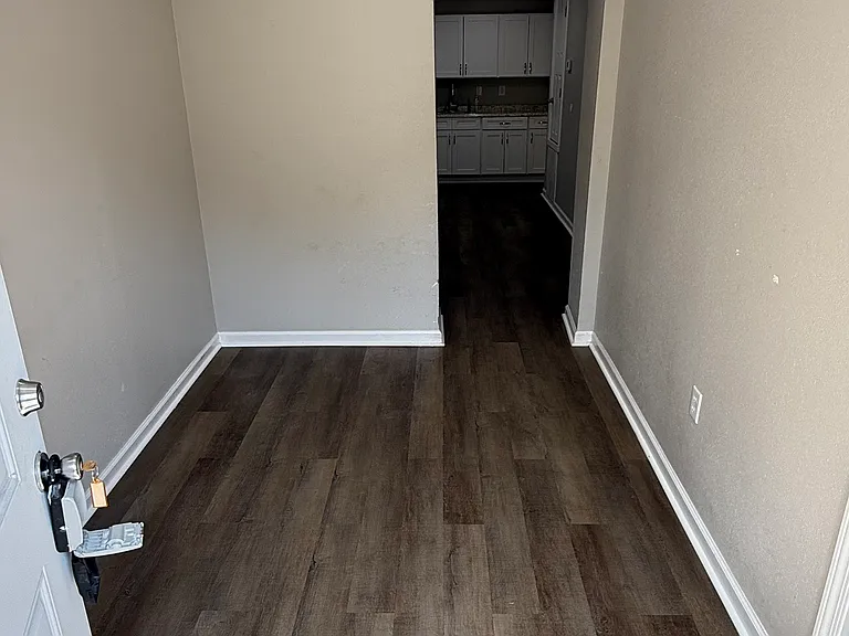 1028 Tucker Ave #C — Photo 2