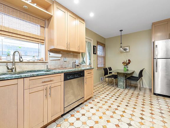 2nd image of 2525 148th St