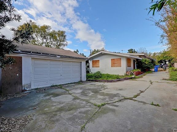 5th image of 2114 Belmont Ln