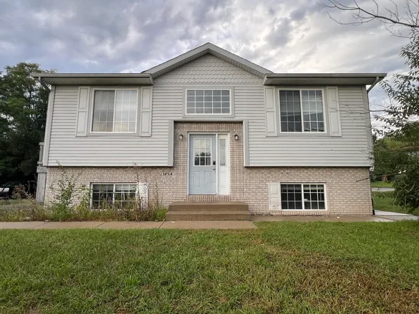 1254 Red Pine Way, Kalamazoo, MI 49006
