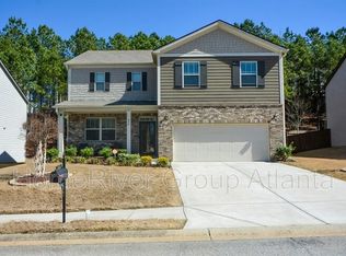 824 Lake Chase, Fairburn, GA 30213