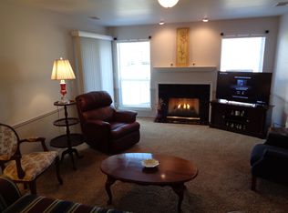 52387 Stoneridge Dr, Macomb, MI 48042