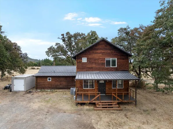 4506 Dodge Rd, White City, OR 97503