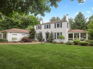 16 Greentree Ln, Newbury, MA 01922