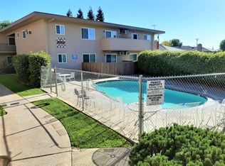 321 Neplus Ct APT 20, Lodi, CA 95242