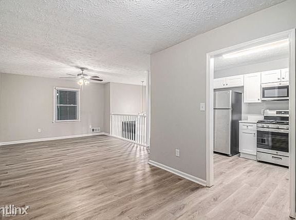 5th image of 1743R Hunting Creek Ln SE