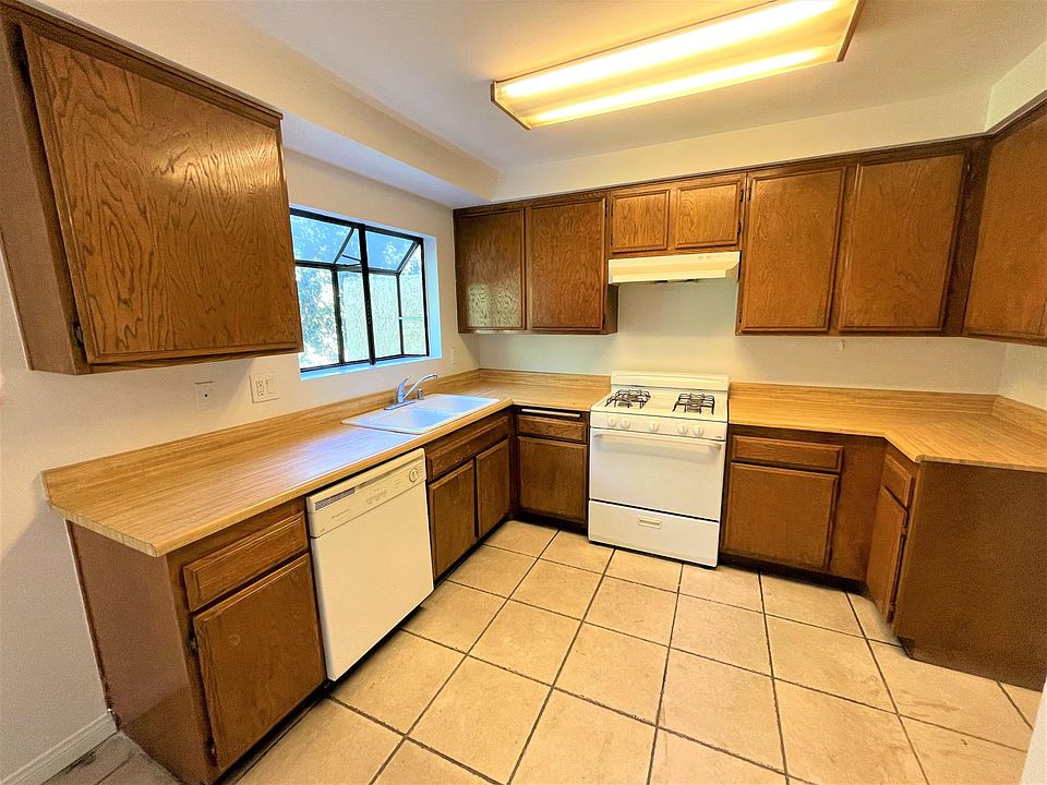 1st image of 13540 Hubbard St Unit 27
