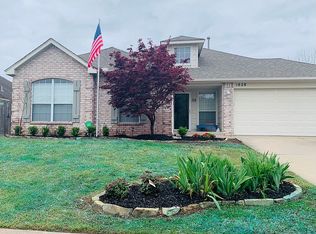 1828 S Lions Ave, Broken Arrow, OK 74012
