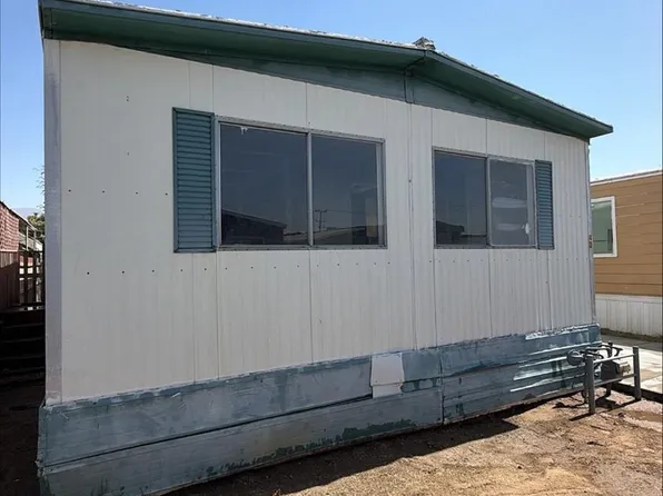 801 Schipper St #40, Arvin, CA 93203