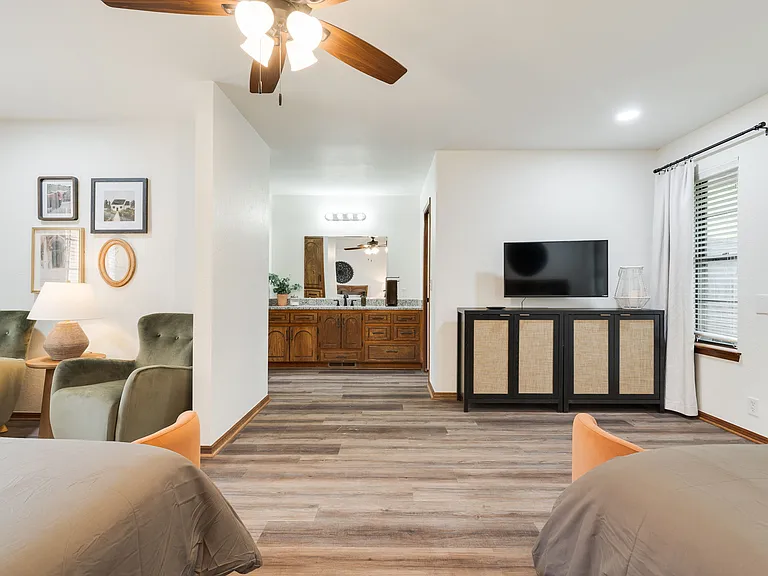 3121 Kent Dr — Photo 31