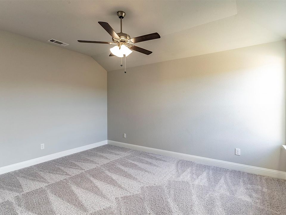 1st image of 6412 Rienzi Dr