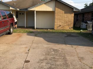 2439 Doreen St, Grand Prairie, TX 75050