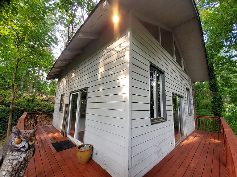 140 Maryeanna Dr NE #GAR — Photo 2