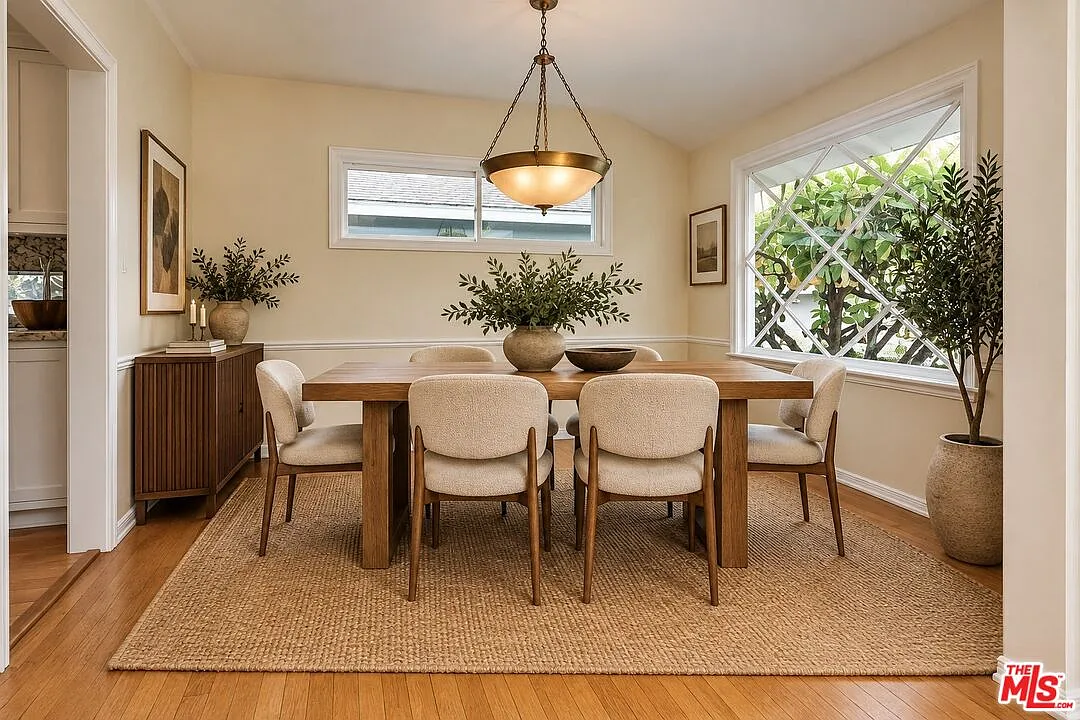 3 bed, 2.0 bath, 1760 sqft, $7,495 — Photo 4