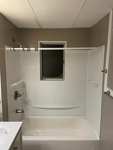 422 Walnut St #4 — Photo 17
