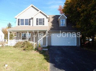 23 Country Club Rd, Coatesville, PA 19320
