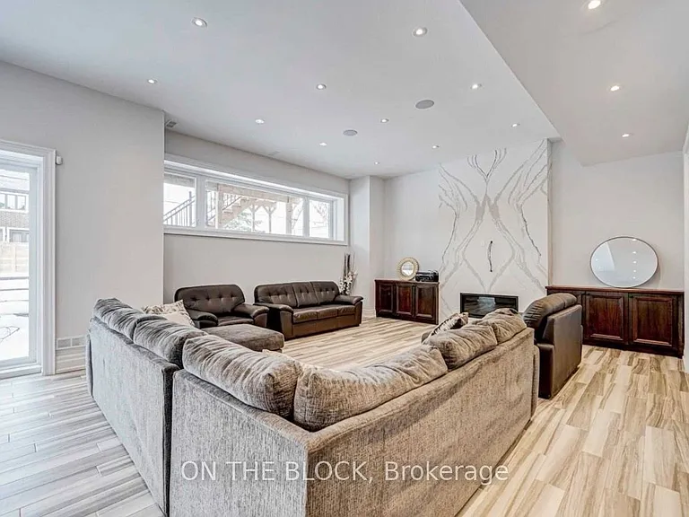 408 Connaught Ave — Photo 24