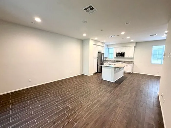 12165 Chorus Dr — Photo 12