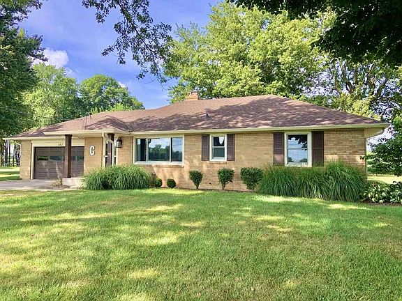 2nd image of 861 S County Road 500 W
