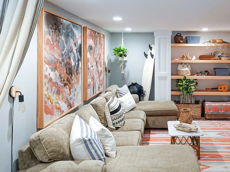 31 Swanson Ct — Photo 3