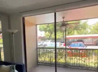 9516 Fontainebleau Blvd #1, Miami, FL 33172