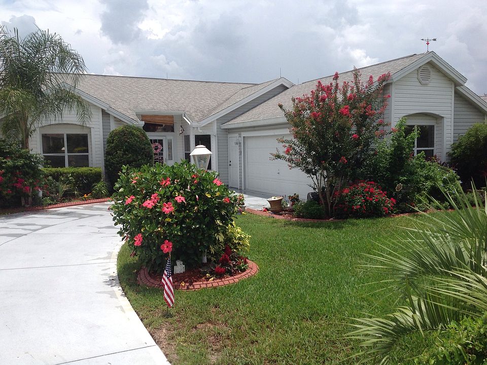 1st image of 735 Vista Pl