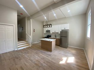 92 Clinton Pl #1R, Newark, NJ 07108