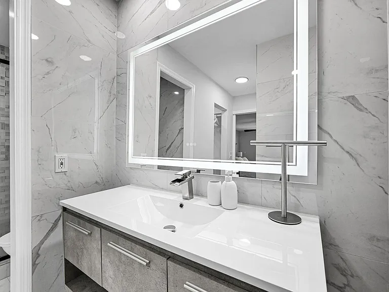 6279 Bay Club Dr #3 — Photo 14