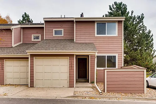 1547 Harrison Ave Photo 1