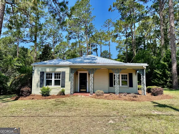 110 S 4th Ave, Mc Rae, GA 31055