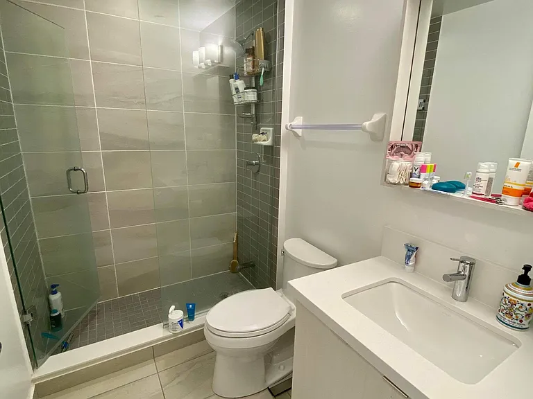 4699 Glen Erin Dr E — Photo 7