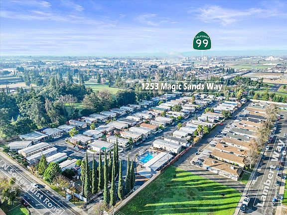 2nd image of 1253 Magic Sands Way