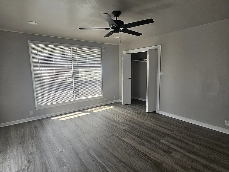 216 Forrest Ave #5 — Photo 8