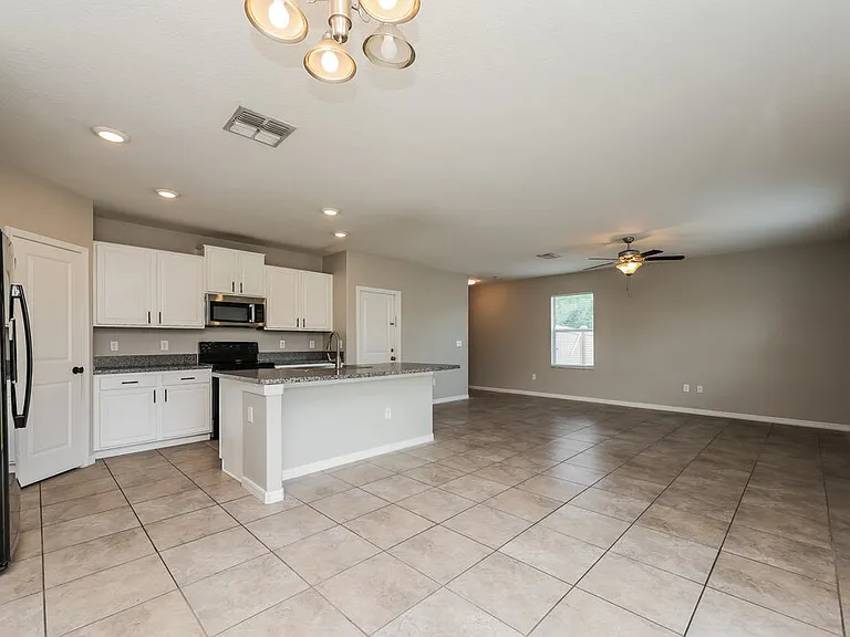 15423 Dark Star Ln — Photo 6