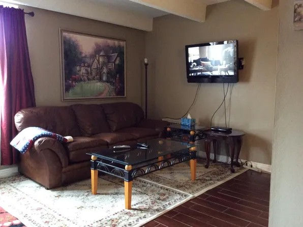 555 E 10th Ave, Denver, CO 80203