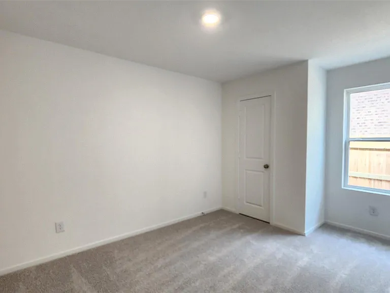 16723 Old Wagon Way — Photo 32
