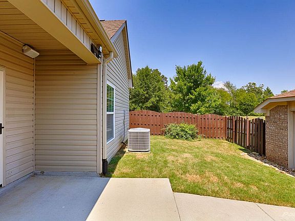 1038 Scarlet Woods-4