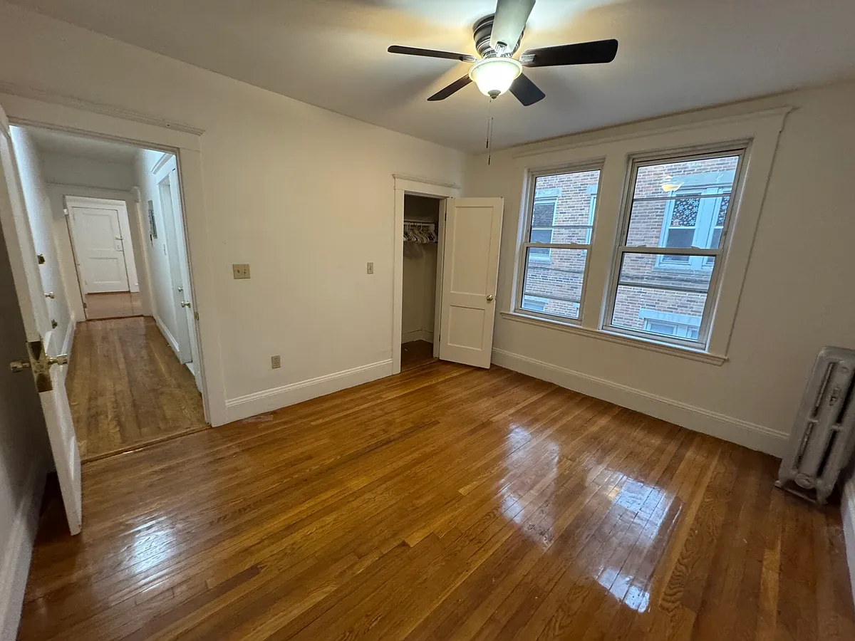 Building Photo - 15 Scottfield Rd #8