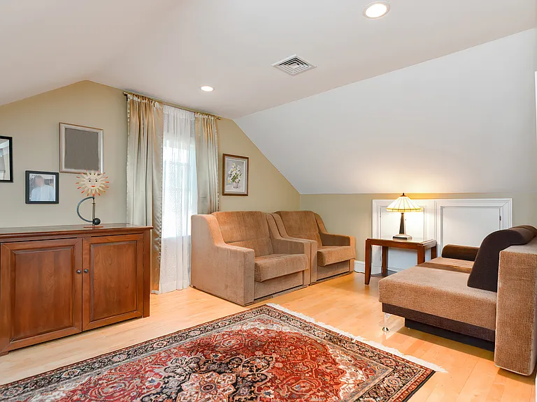 3 Forest St #1 — Photo 19