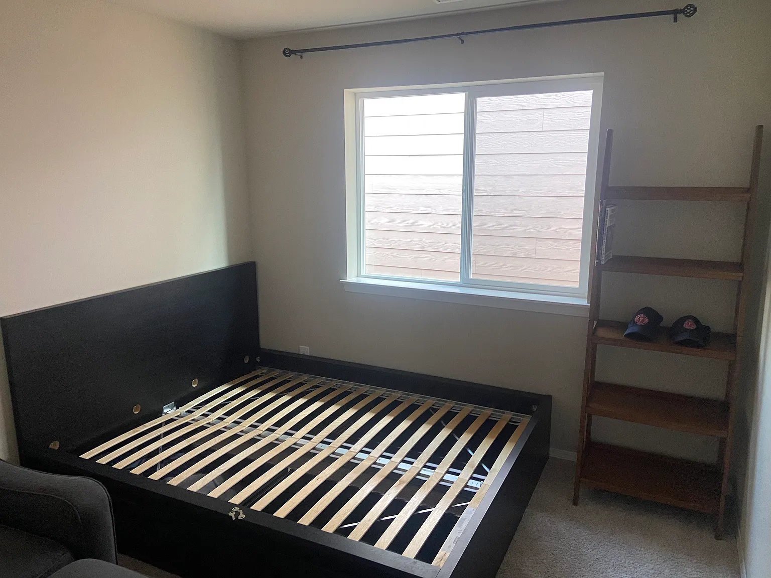 4 bed, 2060 sqft, $800 — Photo 4