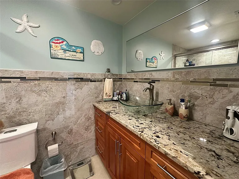 750 N Ocean Blvd #310 — Photo 17