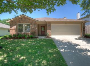 2317 Lookout Ln, Denton, TX 76207