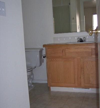 3rd image of 2116 S Greenhaven Way