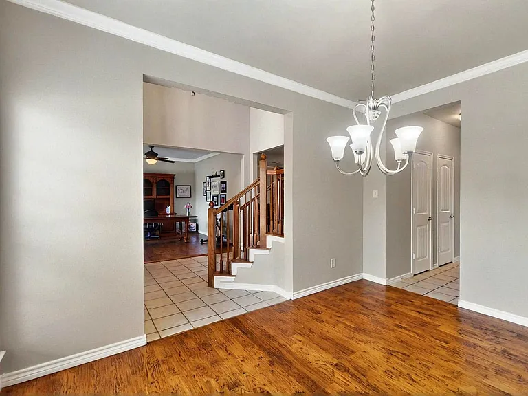 1236 Blue Brook Dr — Photo 22